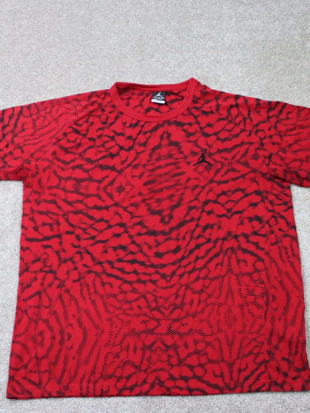NIke Jordan AOP T-Shirt Mens 2XL Red/Black Dri-Fit All Over Print Short Sleeve